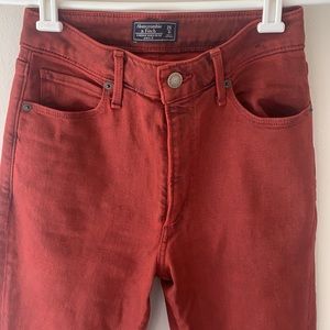 Abercrombie & Fitch High-Rise Jeans